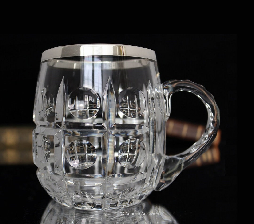 ArmoireAncienne's tweet photo. Crystal Beer Mug with Silver-Plated Mounting - DEYHLE by ArmoireAncienne https://t.co/tGyOGtQP4o #CrystalBeerMug #BeerStein #VintageDecor #SilverPlated #CutToClear https://t.co/WXkaZtT8wk