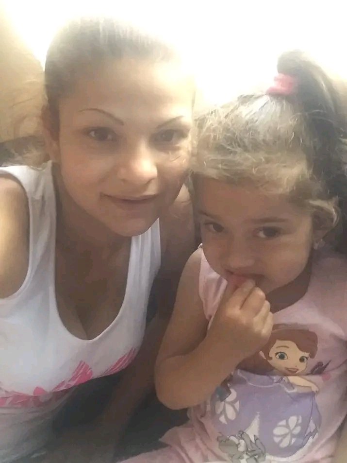 ElizabethW13105's tweet photo. Happy Sunday to you all ❤️❤️❤️ I'm happy with my little girl Jenny ❤️🥰🤗 https://t.co/euJripJlQ7