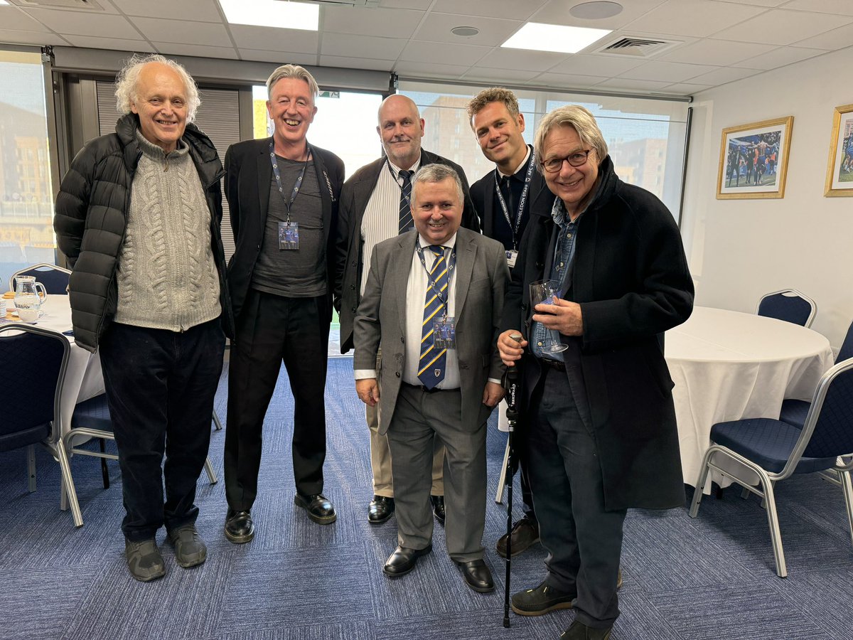 Brilliant seeing AFC Wimbledon back after the flood, demolishing Carlisle yesterday in the company of the amazing Dickie Guy along with Angus Fox, Ivor Heller, James Woodroof, Iain McNay, John Williams &amp; Haydon the Womble🏆⚽️