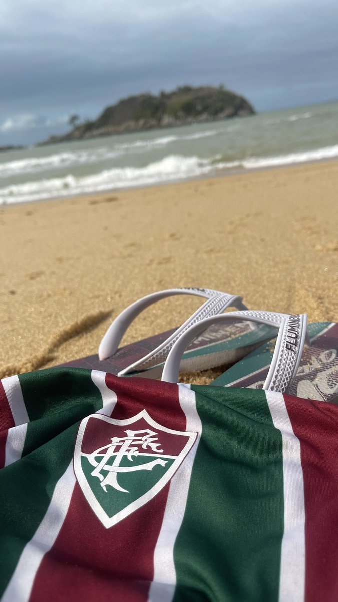 Praia, sol e Fluminense 🇭🇺