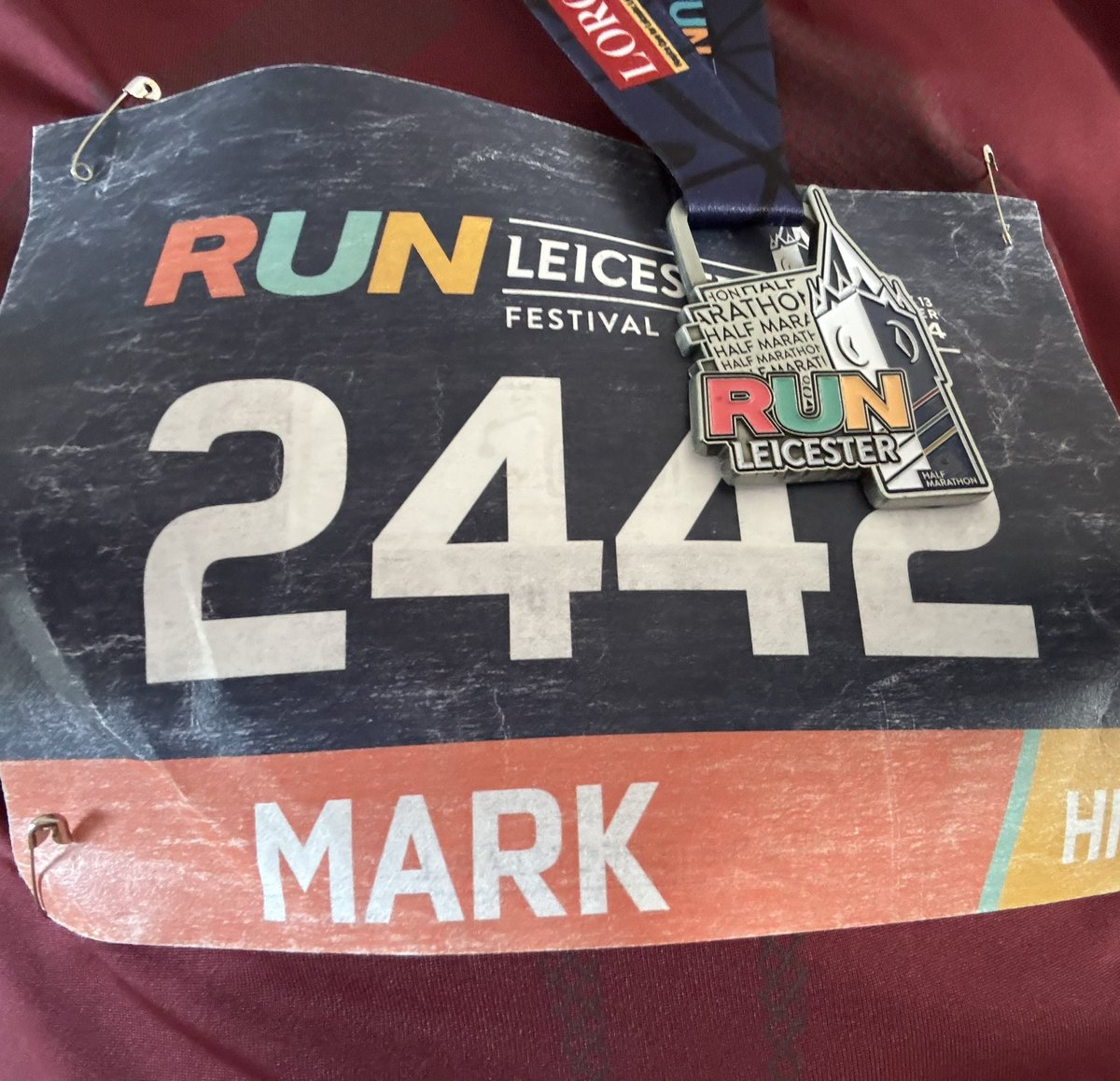 TheNewStatsman's tweet photo. #leicester half marathon done ☑️ Great to be part of it! @oneroofleics https://t.co/jiS6H0p623