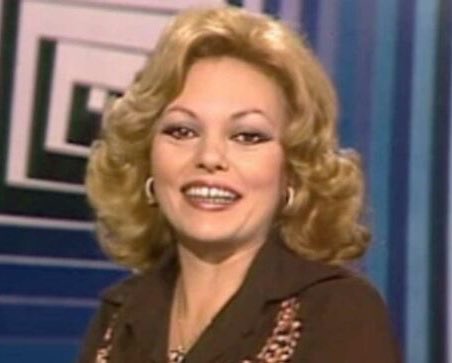 🖤Adiós, querida Mayra🖤
Fuiste todo amor y todo corazón. Estuviste dos veces en el Zafarrancho, y las dos veces diste prueba de tu humanidad y tu cariño.
Nos quedamos huérfanos de madre televisiva. Ahora solo queda honrar tu memoria.
#DEP 

go.ivoox.com/rf/15358471