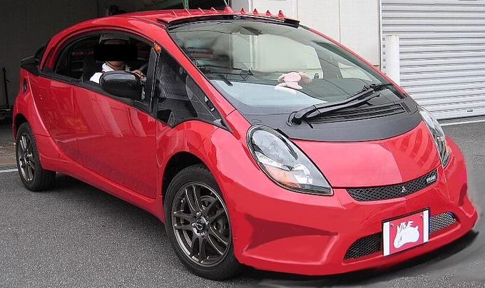 #スポーツカー選手権 前乗り、お迎えシートのレーシング/スポーツカー 昔企画したけどまだ完成してない車両 自分が低い車両に乗り込めなくなるまでに いつか造ってみたいと思って幾星霜w 最後の画像は先行試作車両