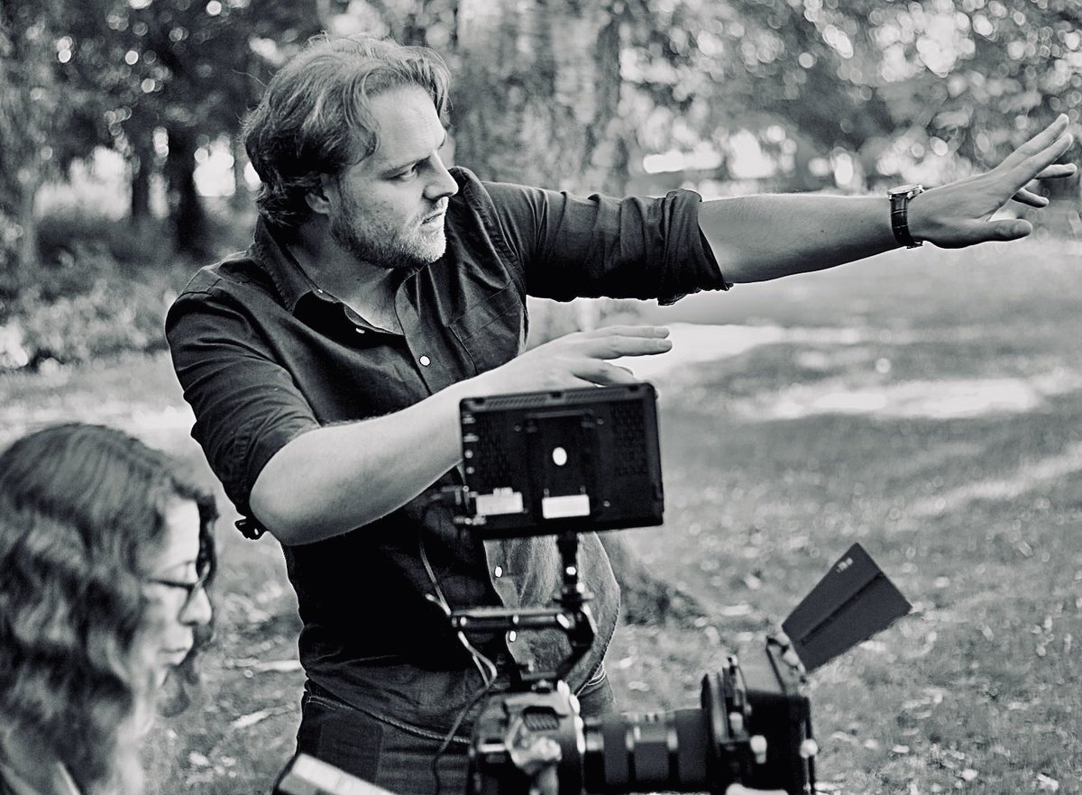 Work. 🎥🎬 

‘Always a Joy’ is a very personal passion project to me and to those involved, one that I cannot wait to share and release as the first official production under the newly rebranded <a href="/d82productions/">𝐃𝟖𝟐 𝐏𝐑𝐎𝐃𝐔𝐂𝐓𝐈𝐎𝐍𝐒</a> ✨🎬

#shortfilm #filmmaking #director #actor