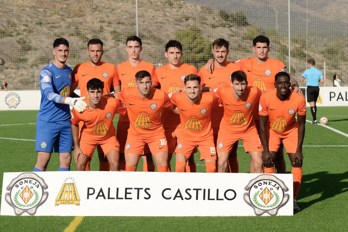 CDSONEJA's tweet photo. 🧨🔝 👊 Este fue 𝒆𝒍 𝒐𝒏𝒄𝒆 del CD Soneja en la victoria ante el UD Rayo Ibense.

#PalletsCastillo🪵 https://t.co/YvqChW0hma