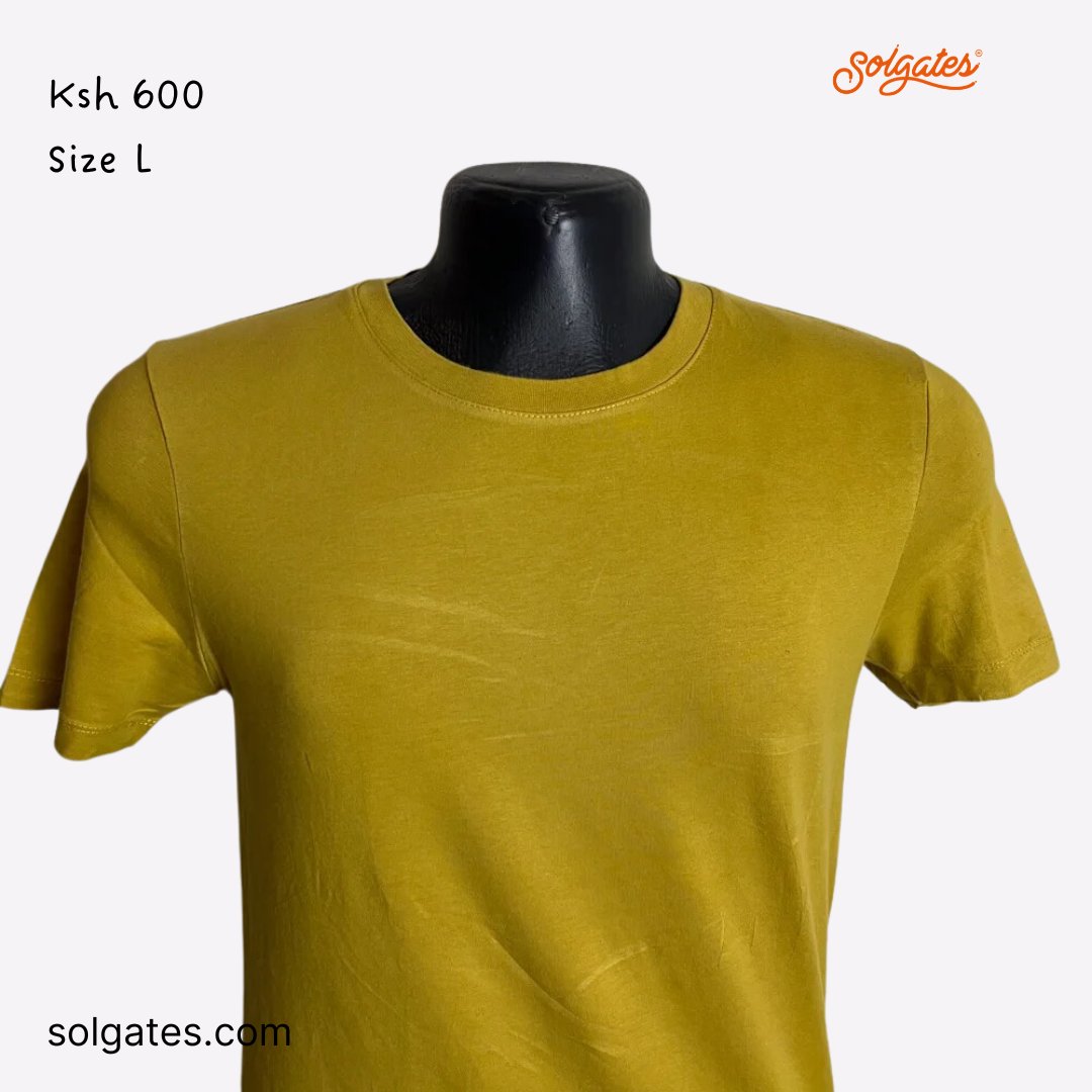 SolgatesKenya's tweet photo. Stay cool and comfortable in our Cotton Blended Pale Yellow T-Shirt! Soft to the touch and easy on the eyes, this versatile t-shirt is your go-to for laid-back days. Add a pop of mellow yellow to your wardrobe today!  Find this and more at https://t.co/0rfOjYHrYA
#solgatesfashion https://t.co/LEcnO8pCE6