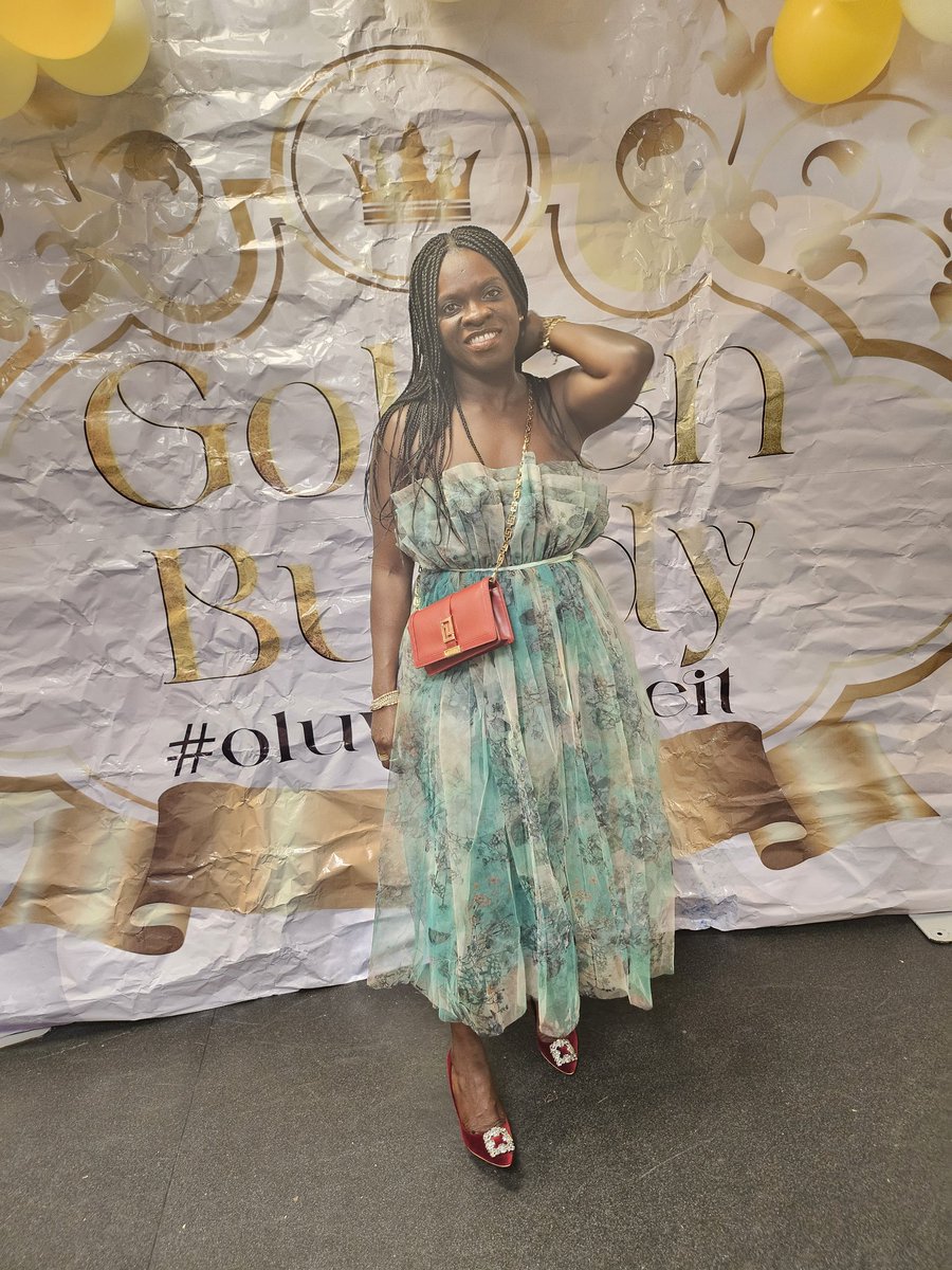 Temitope Olowu tweet media