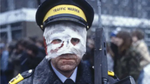 thepeoplesmovie's tweet photo. Probably not easy viewing not just on Sundays but any day, Threads. Missed it on @BBC last week, A chilling, Terrifying, grim, film that's traumatic. 40 years' own, it's still a powerful film that's like a warning to those nations at war nowadays It's also a TV Film! #Threads40 https://t.co/e7EotQxtzY