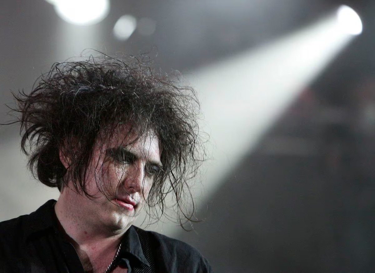 BREAKING NEWS: <a href="/RobertSmith/">ROBERT SMITH</a> announces on a long interview in songsofalost.world that the band's final year will be 2028. Yes, you heard that right: We only have four more years of The Cure...