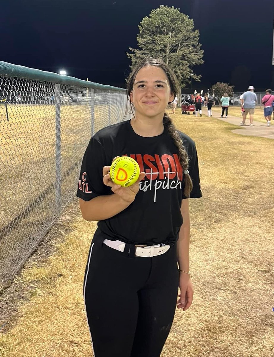 VisionElite18U tweet media