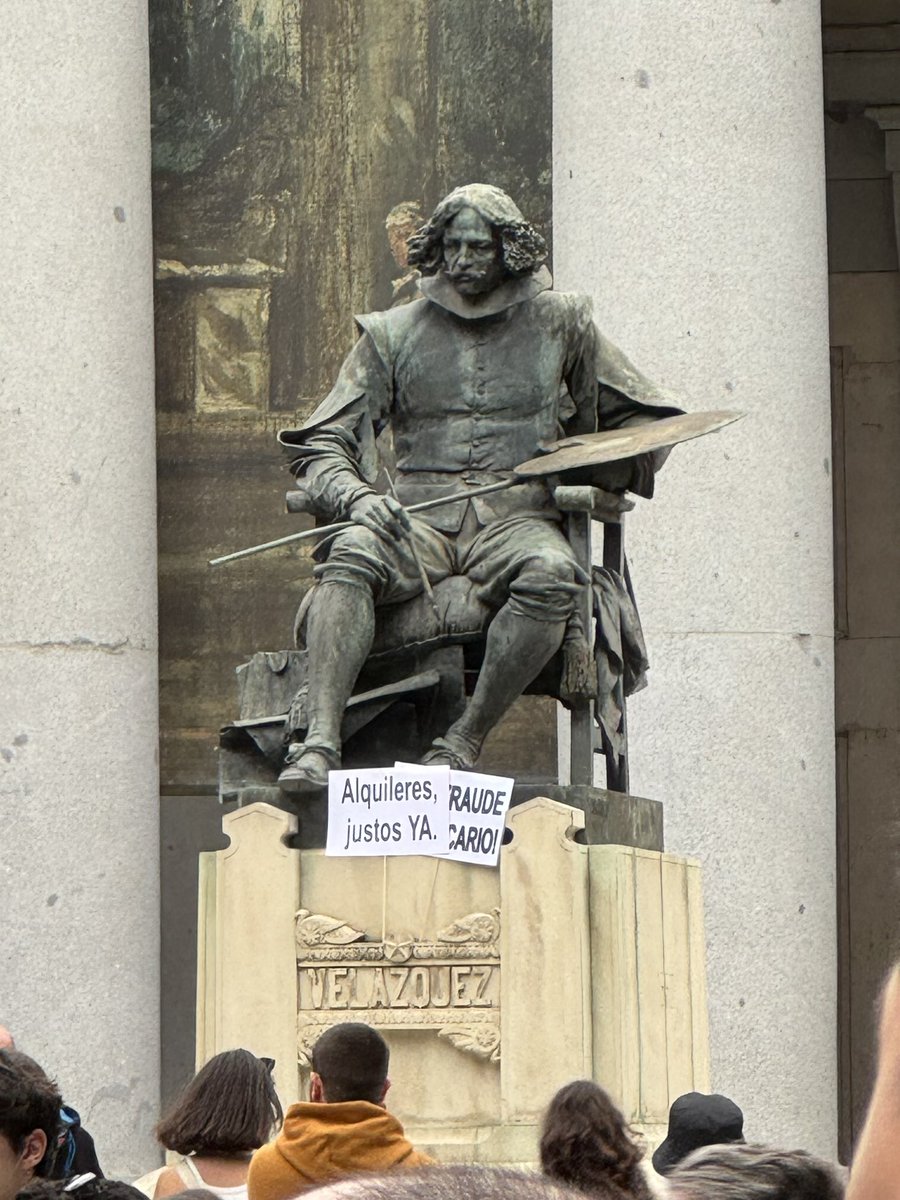 Maggie 🫧 saw skz🩶🖤 tweet media