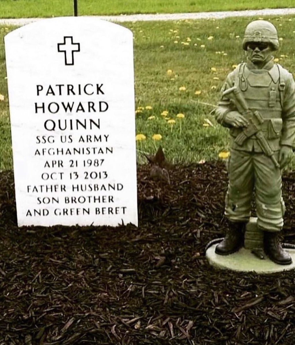 op_hawkeye's tweet image. 10.13.2013 ~ SSG Patrick Quinn 🇺🇸

#OpHawkeyeRemembers #PatrickQuinn #10thSFG #BronzeStar #PurpleHeart #DeOppressoLiber

📜 greenberetfoundation.org/memorial/patri…
📜 arsof-history.org/fallen/2013_qu…
📰 google.com/amp/s/gazette.…
📰 lancasteronline.com/news/slain-sol…