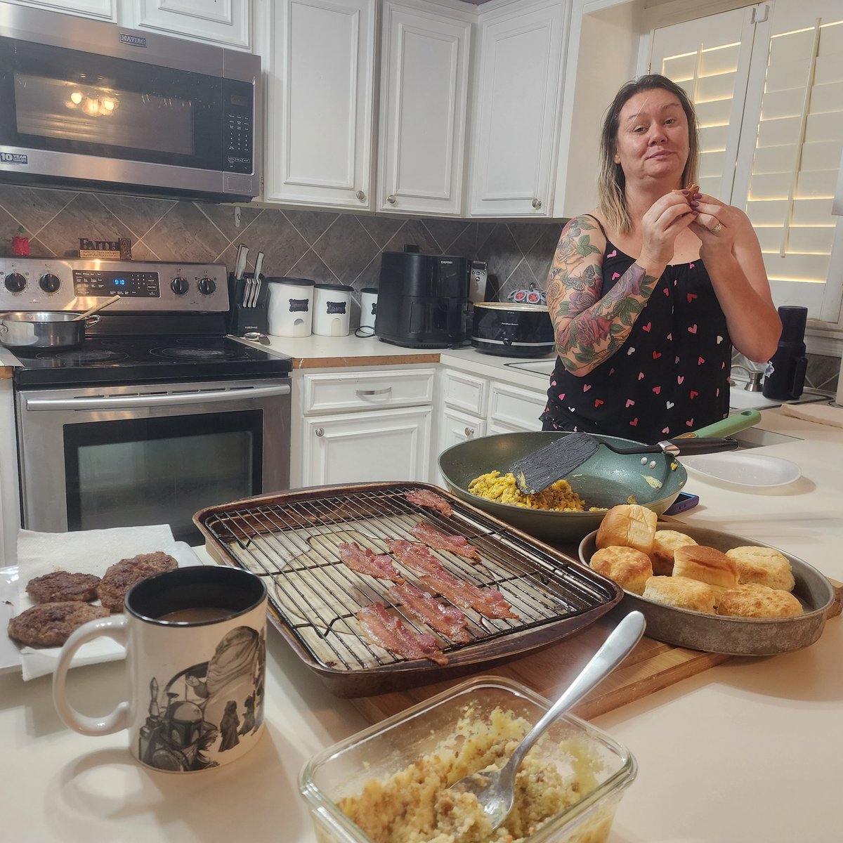 On the sixth day God created woman. Thus, on the sabbeth day she made breakfast.