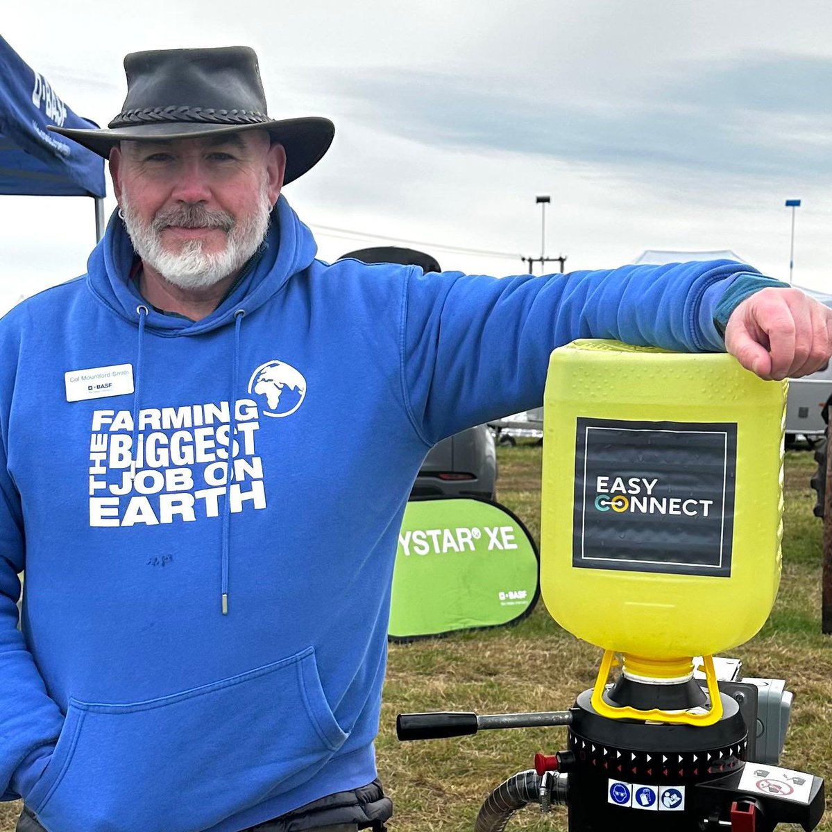 Great weekend  with the <a href="/BASFcropUK/">BASF Agricultural Solutions UK</a> stand at the <a href="/ploughmen_ltd/">Society of Ploughmen</a> British National Ploughing Championships talking UK farming, <a href="/easyconnect_CTS/">easyconnect</a> 

#BiggestJobOnEarth