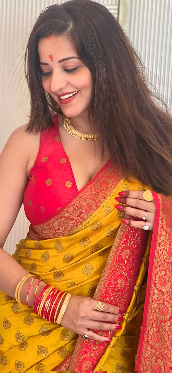 Actress_Club's tweet photo. 🎯 #MonalisaThread 

@AsliMonalisa 
#bollywoodactress #monalisa new photos https://t.co/yB3Iy0qHZg