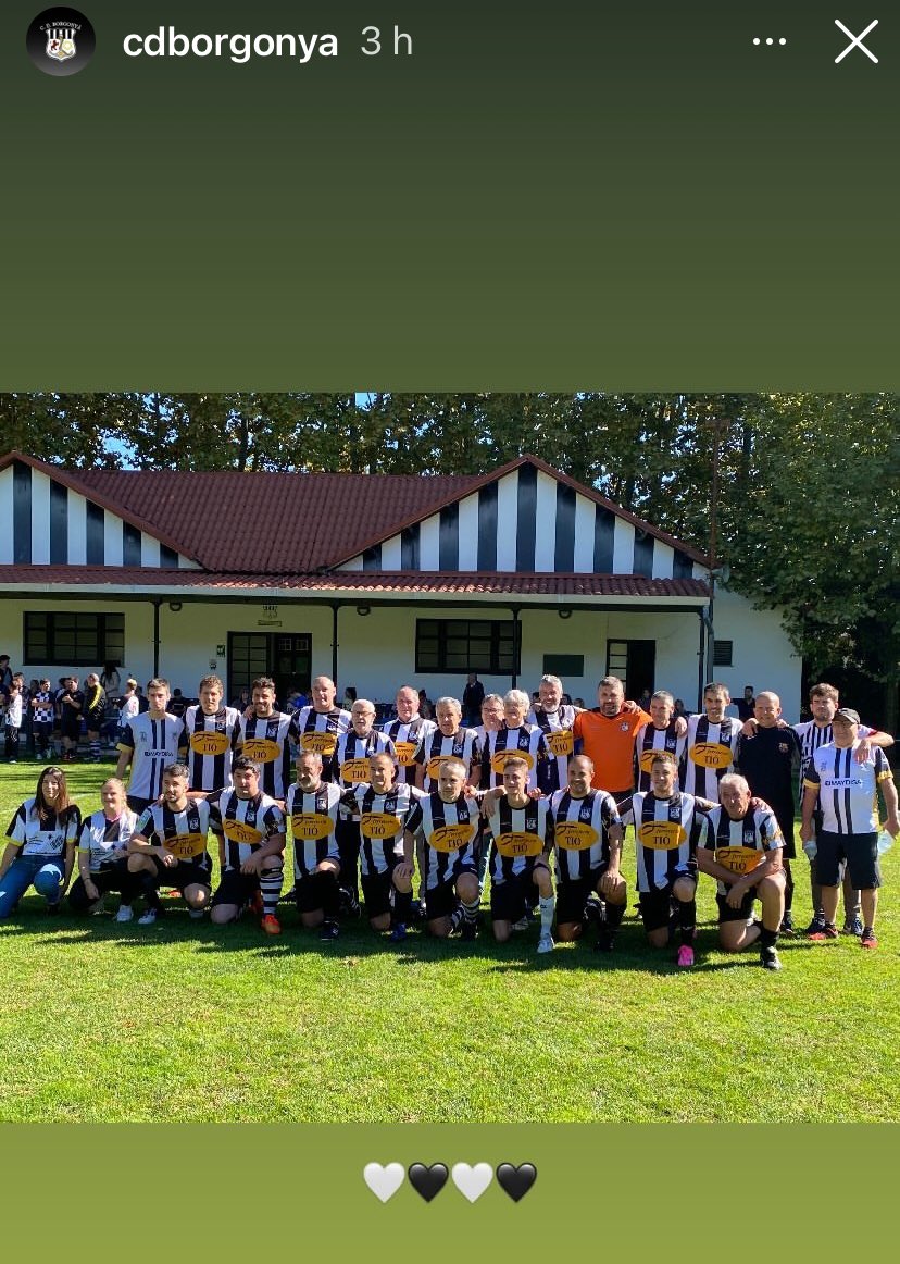 C.D. BORGONYÀ (@cdborgonya) on Twitter photo Imatges de la commemoració del partit d’avui, amb motiu dels Centenari del camp de futbol del <a href="/cdborgonya/">C.D. BORGONYÀ</a>
Una jornada especialment entranyable.
Que per a molts anys!
⚫️⚪️⚫️❤️⚪️⚫️⚪️ Imatges de la commemoració del partit d’avui, amb motiu dels Centenari del camp de futbol del <a href="/cdborgonya/">C.D. BORGONYÀ</a>
Una jornada especialment entranyable.
Que per a molts anys!
⚫️⚪️⚫️❤️⚪️⚫️⚪️