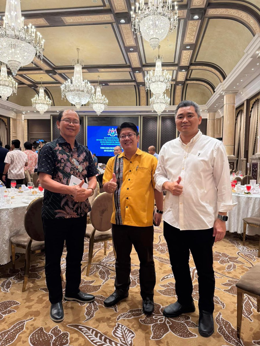madiustangau's tweet image. Saya bersama YB Datuk Ewon Benedick, Presiden UPKO dan YB Senator Datuk Nelson  W Angang, Setiausaha Agung UPKO telah hadir ke Sesi Taklimat Pra Persidangan Dewan Rakyat petang tadi.

#Progresif
#PenerajuPerjuanganRakyat