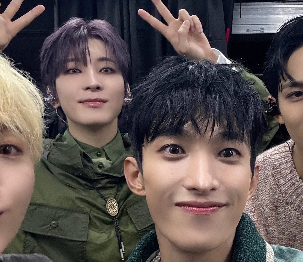 굠이들ㅎㅎ 최차애가 같이있네