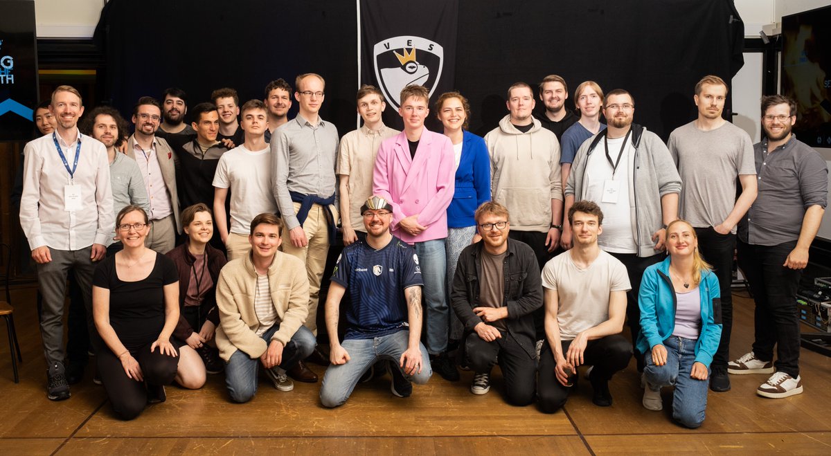 Volda E-sport (@voldaesport) on Twitter photo Takk til <a href="/esportalliansen/">Esportalliansen</a> og Sparebankstiftelsen DNB for 30.000 i støtte til gjennomføring av Nordisk Mesterskap i Age of Empires! Vi hadde ikke fått det til så bra uten dere 🙏 Takk fra spillere, crew og produksjon🙌 Takk til <a href="/esportalliansen/">Esportalliansen</a> og Sparebankstiftelsen DNB for 30.000 i støtte til gjennomføring av Nordisk Mesterskap i Age of Empires! Vi hadde ikke fått det til så bra uten dere 🙏 Takk fra spillere, crew og produksjon🙌