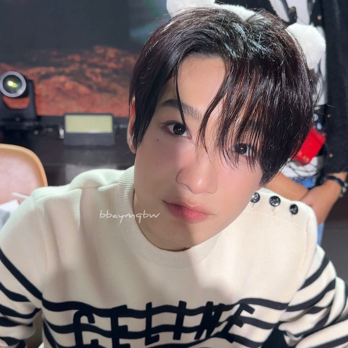 เฟบบ๋อย T^T tweet media