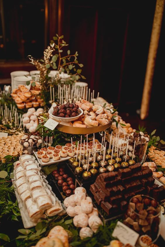 TheoTakeSera's tweet photo. @mitgyukim With that, our joyous and serene dinner party unfolds! To our cherished guests, you are warmly invited to indulge in the culinary delights and beverages we’ve lovingly prepared. https://t.co/y9Nme8Xgxy