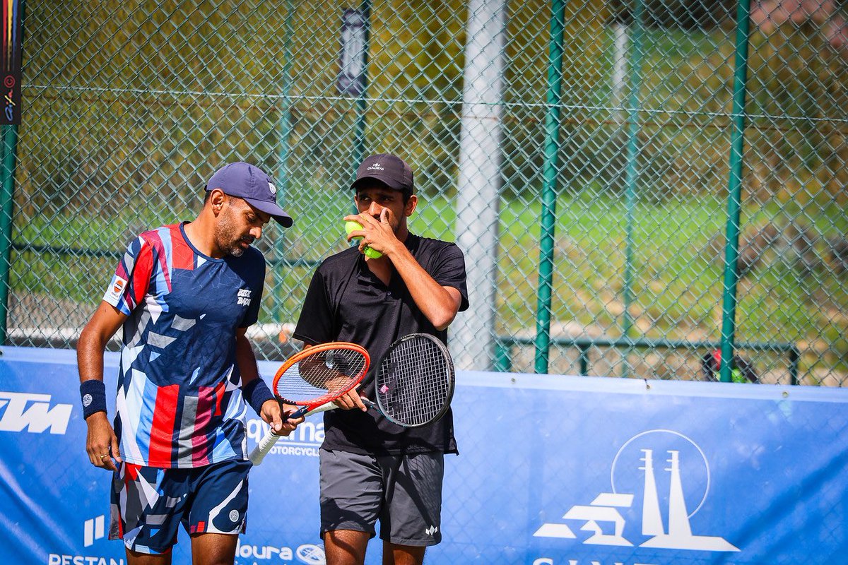 IndTennisDaily's tweet photo. Siddhant Banthia and Divij Sharan take home the men’s doubles title at M25 Sintra 🇵🇹
The second seeds didn’t drop a set this week and beat Diogo Marques/Alejandro Alvarez 6-1, 6-3 in the finals.
📸 Beloura Tennis Academy https://t.co/9hk17Vcdfd