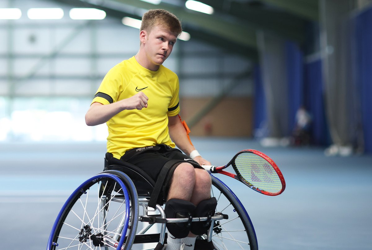 A super few days for <a href="/TennisJoshua/">Joshua Johns Wheelchair Tennis</a> at the International Wheelchair Clube Ténis Porto 🇵🇹🏆

Johns partnered Giorgos Lazaridis (GRE) to win men's doubles - his third doubles title of 2024 - and finishes runner-up in singles 

Final draws 👉 bit.ly/3U9C1Af

#BackTheBrits 🇬🇧
