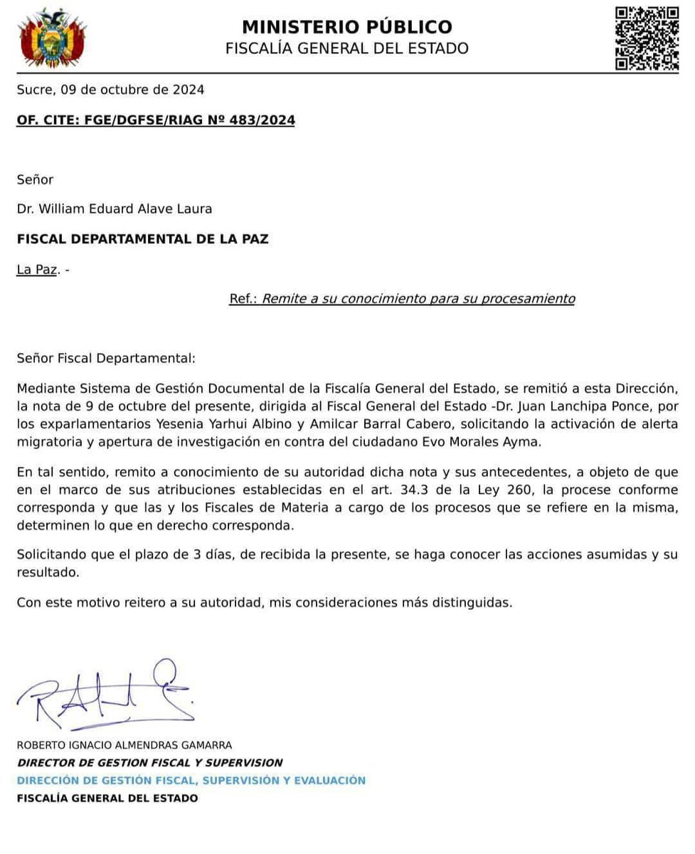 rtp_bolivia's tweet photo. #URGENTE 
🚨🚨🚨 ALISTAN ALERTA MIGRATORIA CONTRA EVO 

Por instrucción del fiscal general, #JuanLanchipa, la Fiscalía General del Estado instruyó al fiscal departamental de La Paz, #WillamAlave, a cumplir la solicitud de activar la alerta migratoria contra #EvoMorales. https://t.co/IdGtExn25a