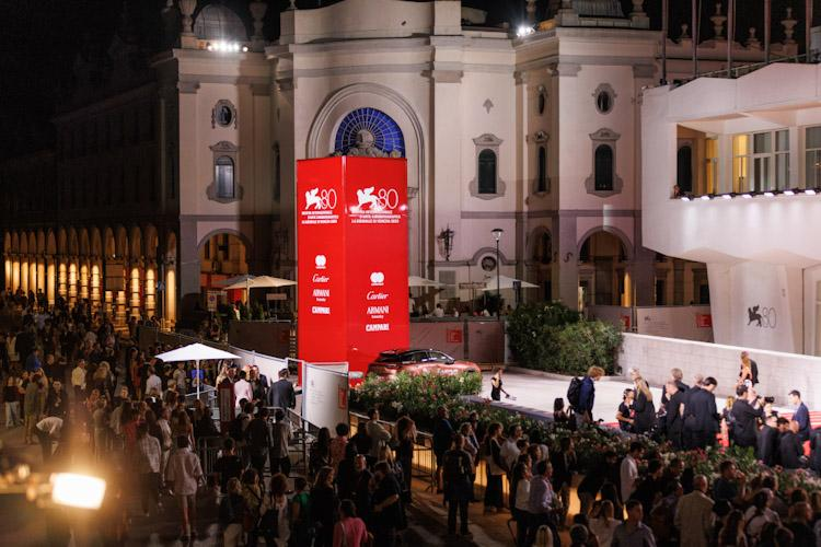 XRMust 💫 (@xrmust) on Twitter photo CALL! Call for applications - <a href="/la_Biennale/">La Biennale di Venezia</a> College Cinema – Immersive - 9th Edition, is looking for 12 immersive international concepts, among these 2 are Italian.
🗓️ Deadline: Nov 6
i.mtr.cool/okseecvpjx CALL! Call for applications - <a href="/la_Biennale/">La Biennale di Venezia</a> College Cinema – Immersive - 9th Edition, is looking for 12 immersive international concepts, among these 2 are Italian.
🗓️ Deadline: Nov 6
i.mtr.cool/okseecvpjx