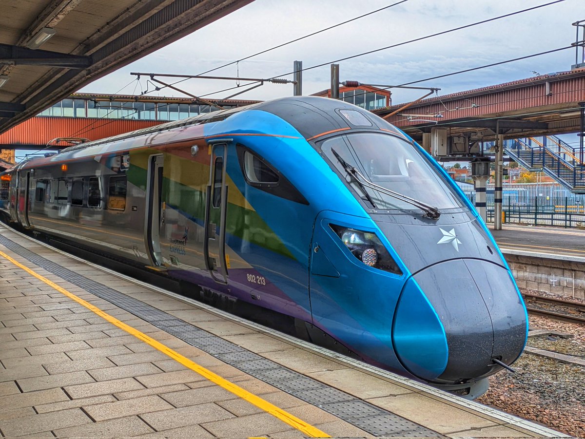 SteelCityDog_'s tweet image. First sighting since August 2022 and first time seeing it in its pride livery...

@TPExpressTrains #class802 802213 &quot;Unity&quot; at York with 1P27 to Newcastle.
