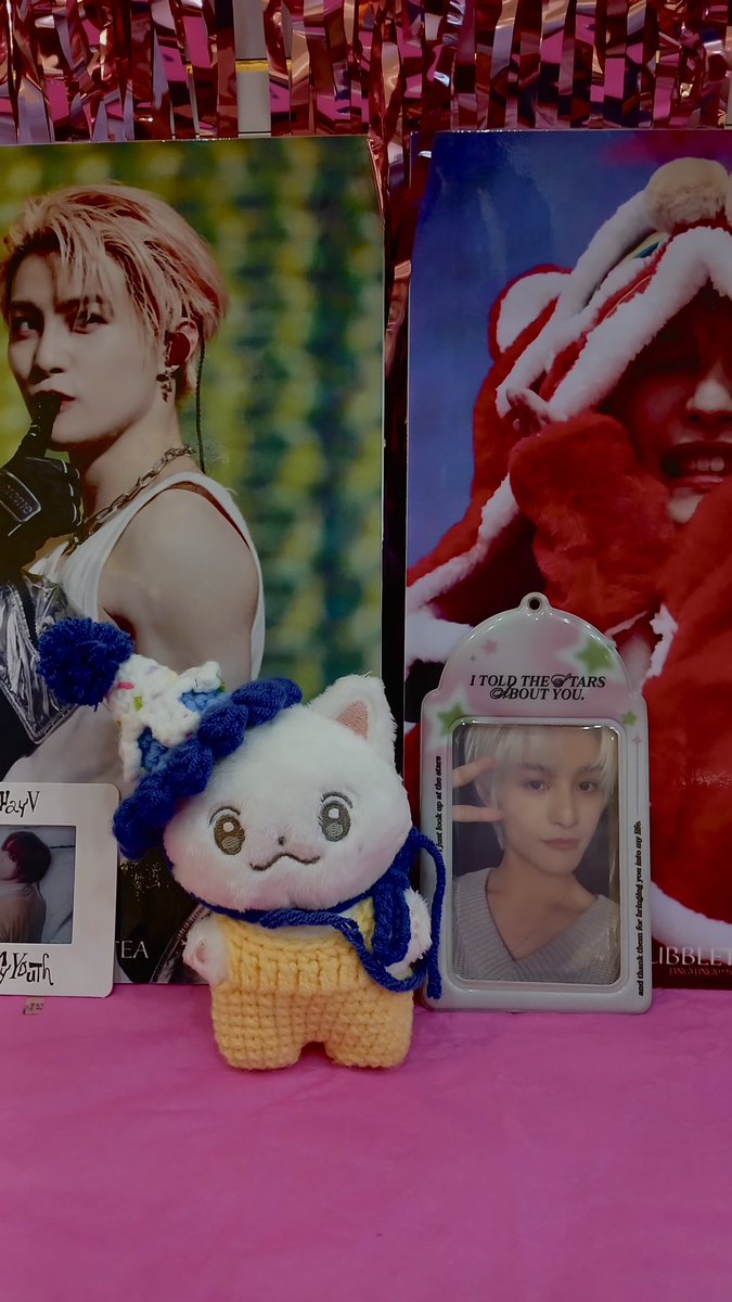 — #IntoTheLIUniverse 🌠🩷

late bday celebration cse for my baobei! 🎉 thank you to everyone who i was able to meet today! 🥰

thank you so much as well to Z <a href="/pompomliuren/">Z | BL era</a>/<a href="/LIUNIVERSE2024/">LIUNIVERSE</a> for organizing this event &amp; for ate jaja @renyanglow for hosting azza nag-enjoy so much 🤭😂