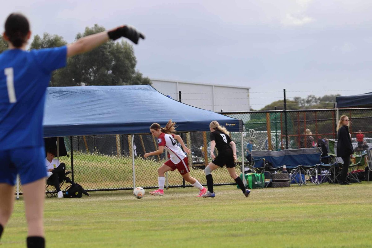 maddiebogust's tweet image. Bunbury Cup Carnival Photos!! So proud of my team!! #soccer #soccerball #soccergoal #balling