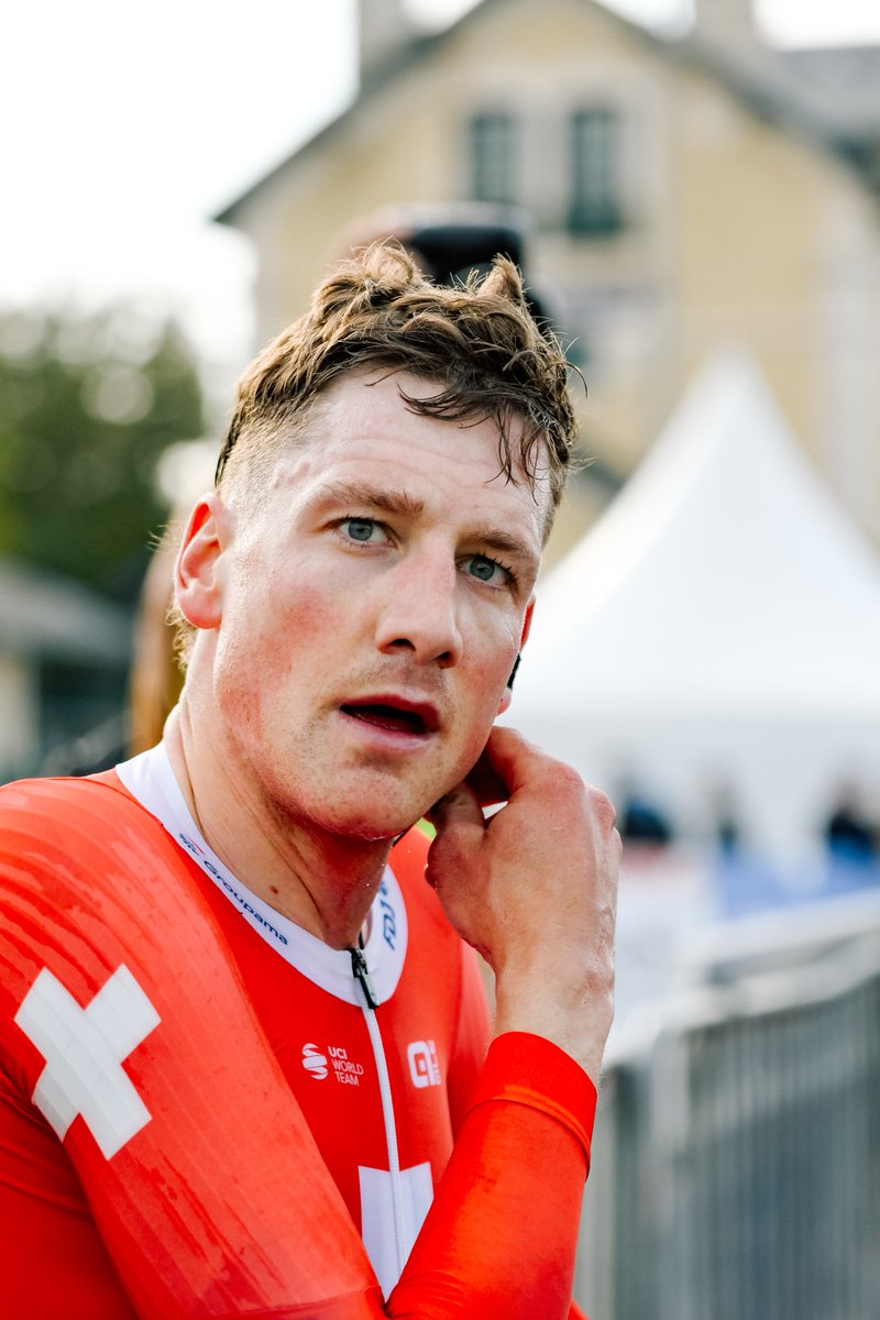 La passe de trois pour Stefan Kung 🔥

#ChronoDesNations 📷 <a href="/MathildeLAzou/">Mathilde L'Azou</a>