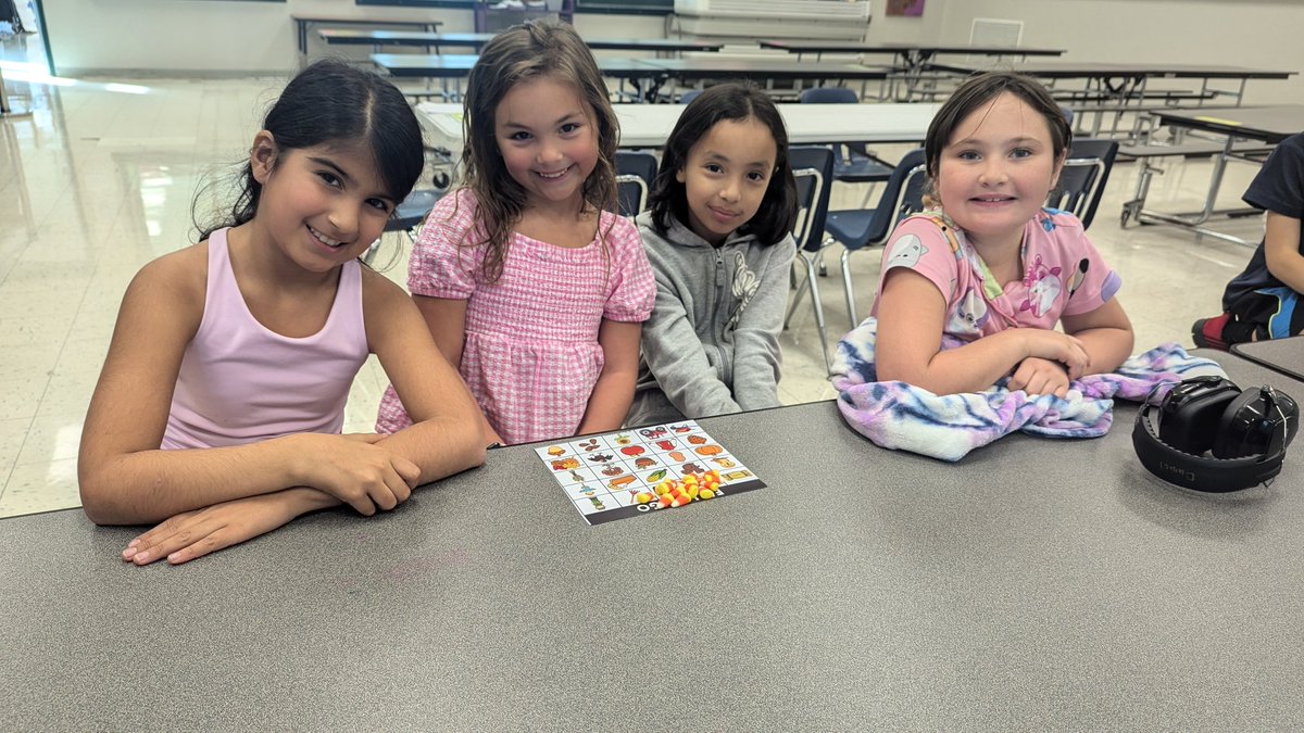 Howard B Thomas - Mrs. Lewis tweet media