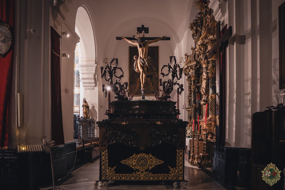 🟢 #ACTUALIDAD | Ya se encuentra en su paso procesional el Santísimo Cristo De la Vera Cruz para su Efeméride por sus IV SIGLOS de historia, para llenar las calles de Fe, Orgullo y Devoción de un Pueblo.

#400VeraCruzLasCabezas
#JuanDeMesa