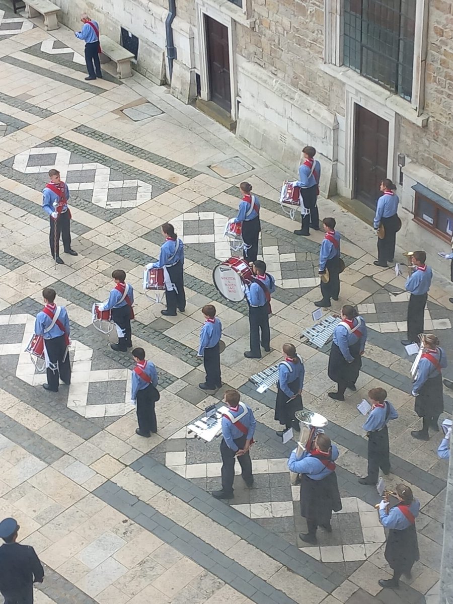 K&M Scout&Guide Band tweet media