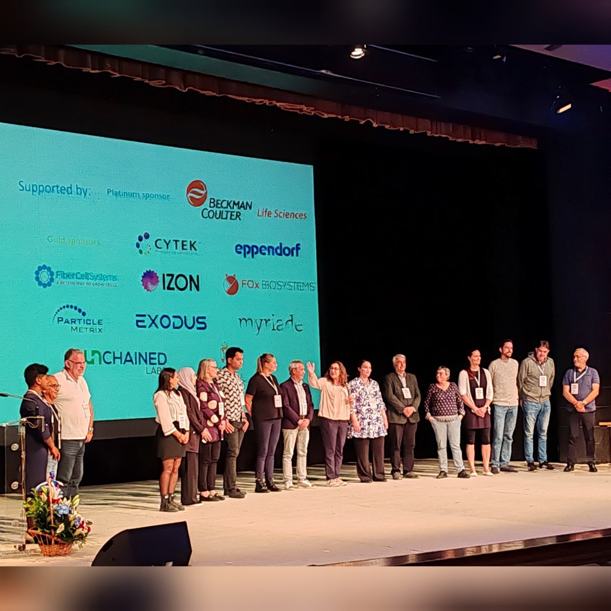 🎉 Congratulations to <a href="/IrmaSchabussova/">Irma</a>! 🎉

Happy to share that Irma Schabussova won the Best Oral Presentation prize at #2ndMOVESymposium! 🏆 A well-deserved recognition for her expertise in bacterial EVs representing both the Czech and Austrian Societies for EVs. 👏

#move_ev