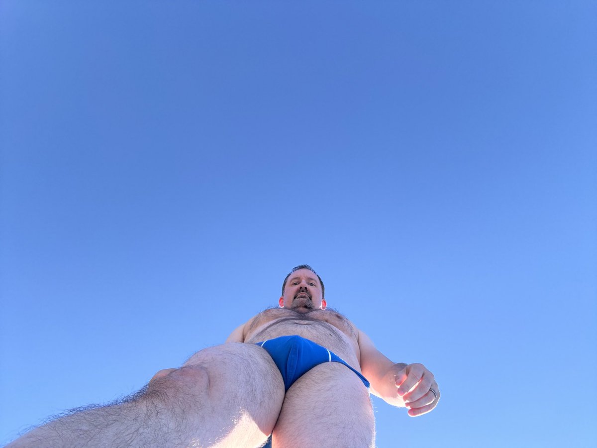 Pre-nude pics from the nude beach 🫣