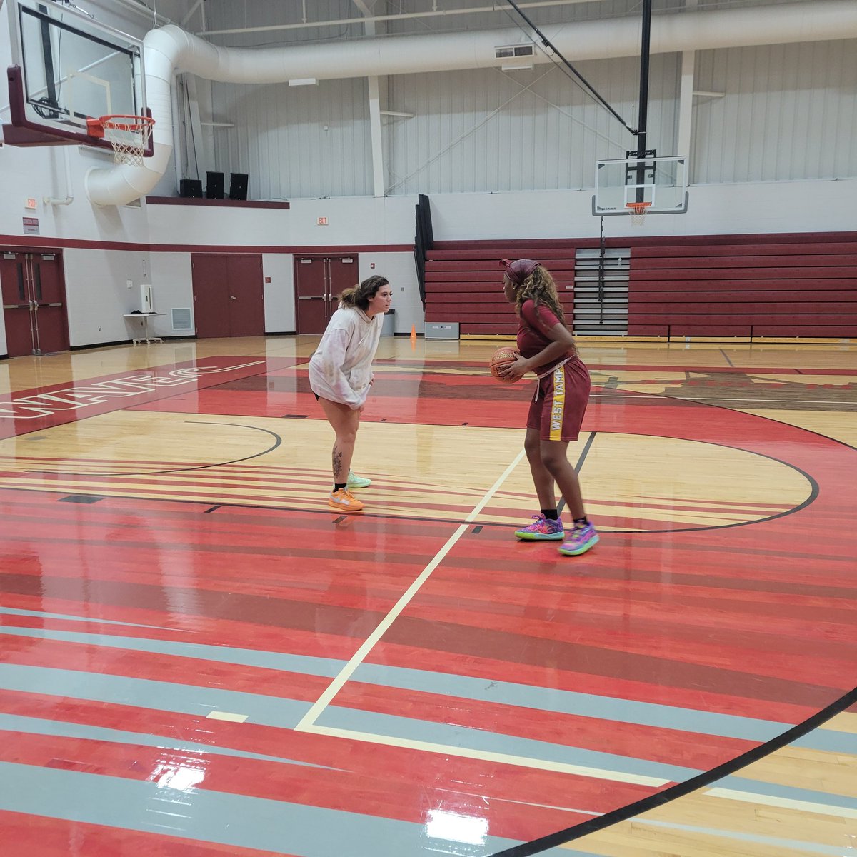 Still in the gym working my girls. This is what I do best skill work training. Getting them prepared for the season and next level. #lovemycoachingjob