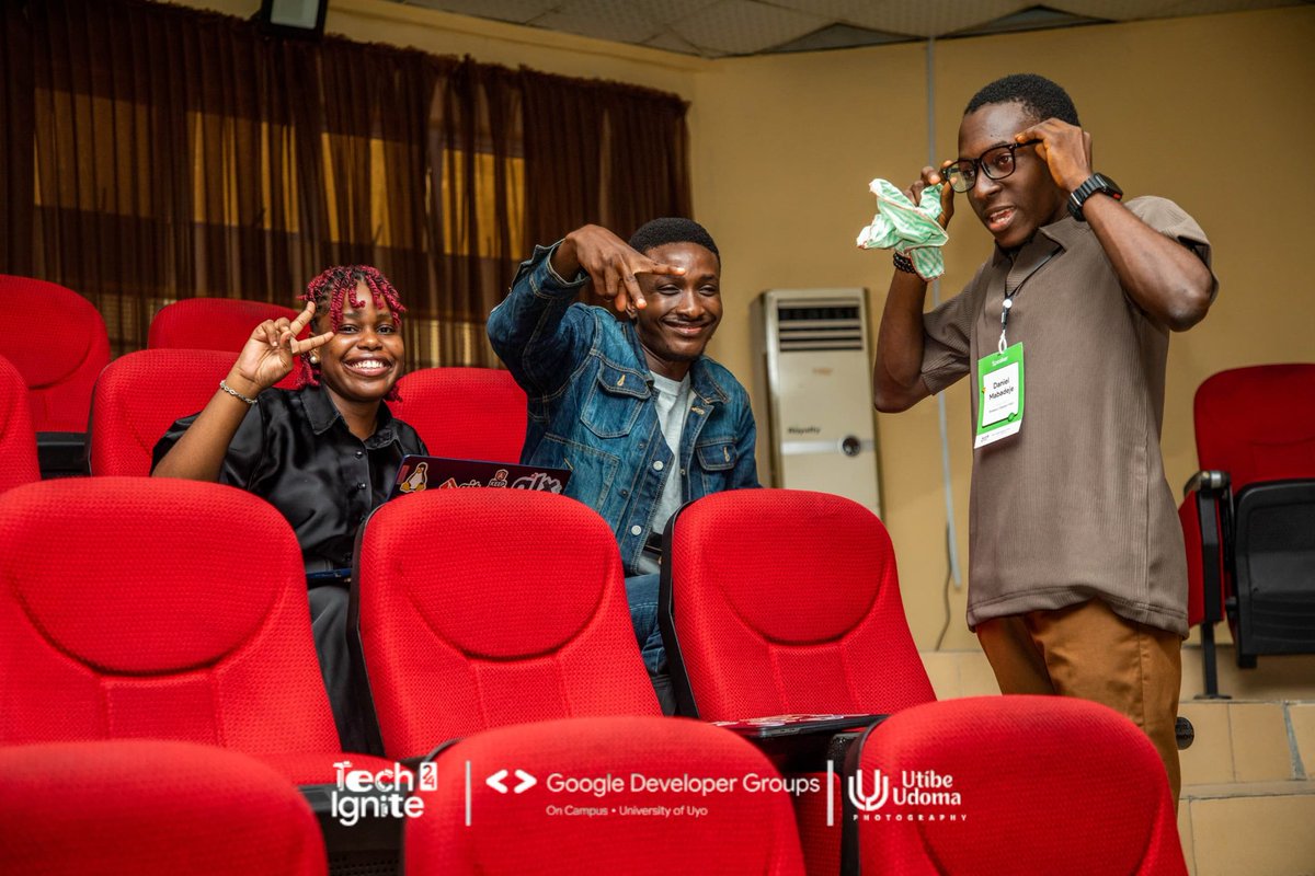 mabadejedanphp's tweet photo. I had a great time at #techIgnite organised by @gdscuniuyo
I was also given the opportunity to share insights on best practices in software engineering during the breakout session.
Thank you to @OfonBassey3, @KufreabasiBass1 and the entire GDSC team for this wonderful event https://t.co/Sk7gqr3aVJ