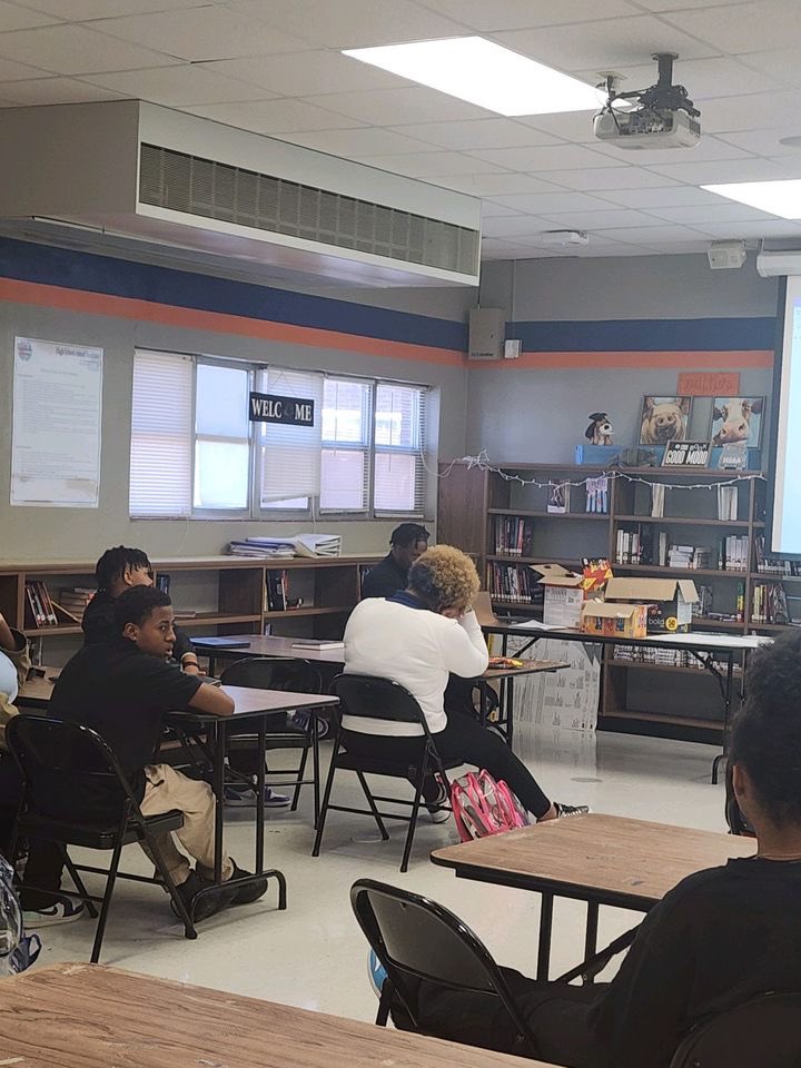 A huge shoutout to The Platform Inc. for your weekly visits to HSAA! 👏 Thank you for your time, dedication, and all of the effort you put into guiding and supporting HSAA students! Your passion, wisdom, and commitment have made a lasting impact!  We appreciate you!