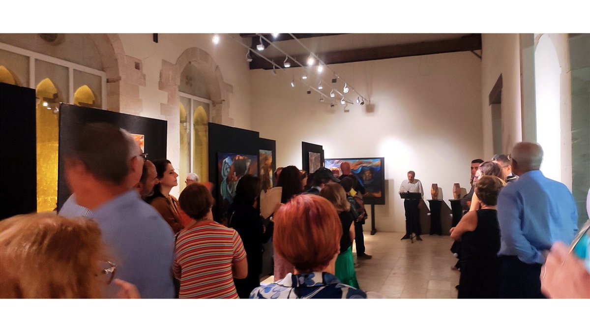 ACMorphosis's tweet photo. Teatralizzazione in mostra dal "Colapesce"  di Ignazio Buttitta (ed. 1986) con la partecipazione straordinaria di Lorenzo Falletti. 12.10.2024. Mostra d'arte contemporanea "Colapesce: La Metamorfosi", a cura di L. Amato, M. Lentini, E. Privitera. https://t.co/OZDLqDDKoH