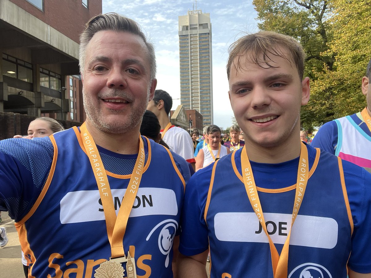 Sangeeta Agnihotri (@geeta_dr) on Twitter photo Great fun cheering for๐๐๐พ Royal Parks 1/2 Marathon. Well done <a href="/S_AshtonNHS/">Simon Ashton</a> &Joe Thanks 4fundraising <a href="/SandsUK/">Sands - baby loss charity ๐๐งก</a> #BLAW 2024 #savingBabiesLives <a href="/NHSBartsHealth/">Barts Health</a> <a href="/shanedegaris/">Shane Degaris</a> <a href="/atabraham/">Ajit Abraham</a> <a href="/CAlexanderNHS/">Caroline Alexander</a> <a href="/NUHmaternity/">Newham Maternity</a> <a href="/BartsRadio/">Barts Radio</a> <a href="/NewhamSLT/">Newham Hospital SLT</a> #TogetherWeCare ๐ฉท๐ Great fun cheering for๐๐๐พ Royal Parks 1/2 Marathon. Well done <a href="/S_AshtonNHS/">Simon Ashton</a> &Joe Thanks 4fundraising <a href="/SandsUK/">Sands - baby loss charity ๐๐งก</a> #BLAW 2024 #savingBabiesLives <a href="/NHSBartsHealth/">Barts Health</a> <a href="/shanedegaris/">Shane Degaris</a> <a href="/atabraham/">Ajit Abraham</a> <a href="/CAlexanderNHS/">Caroline Alexander</a> <a href="/NUHmaternity/">Newham Maternity</a> <a href="/BartsRadio/">Barts Radio</a> <a href="/NewhamSLT/">Newham Hospital SLT</a> #TogetherWeCare ๐ฉท๐