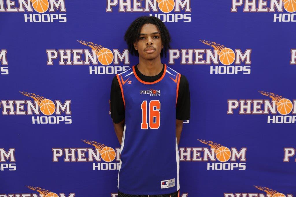 5'9 2027 Nathan Jones (Grace Christian) is a crafty lefty playmaker. Quick, shifty guard who has showcased his vision &amp; ability to create his own shot. Combine that with him being a threat from behind the arc, he is tough to keep in front. #NCSophomore40
