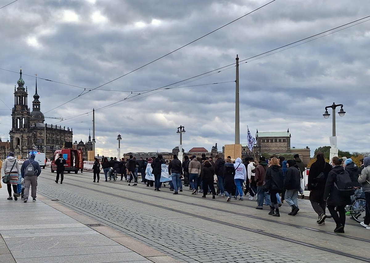 Birgit Kieschnick🦄#B96begradigen tweet media