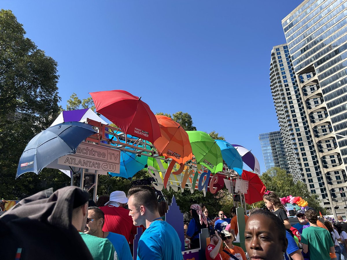 CutterMartin's tweet image. PARADE IS ABOUT TO START!

You can watch from home, too, at atlantanewsfirst.com/livestream/

#prideonpeach #atlpride