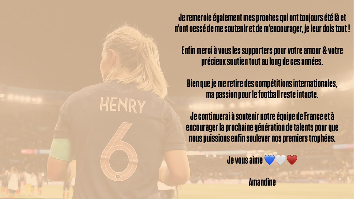 AMANDINΣ HΣNRY tweet media