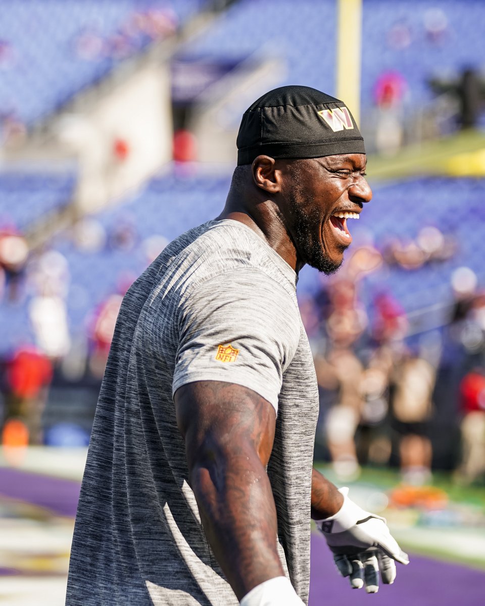 Commanders's tweet image. .@EfeObadaUK&apos;s back!

#WASvsBAL | #RaiseHail