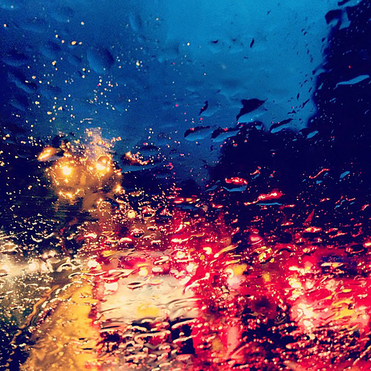 Check out this new moment on Remx! Only available for 24 hours.

 remx.xyz/tengoideas/dro…