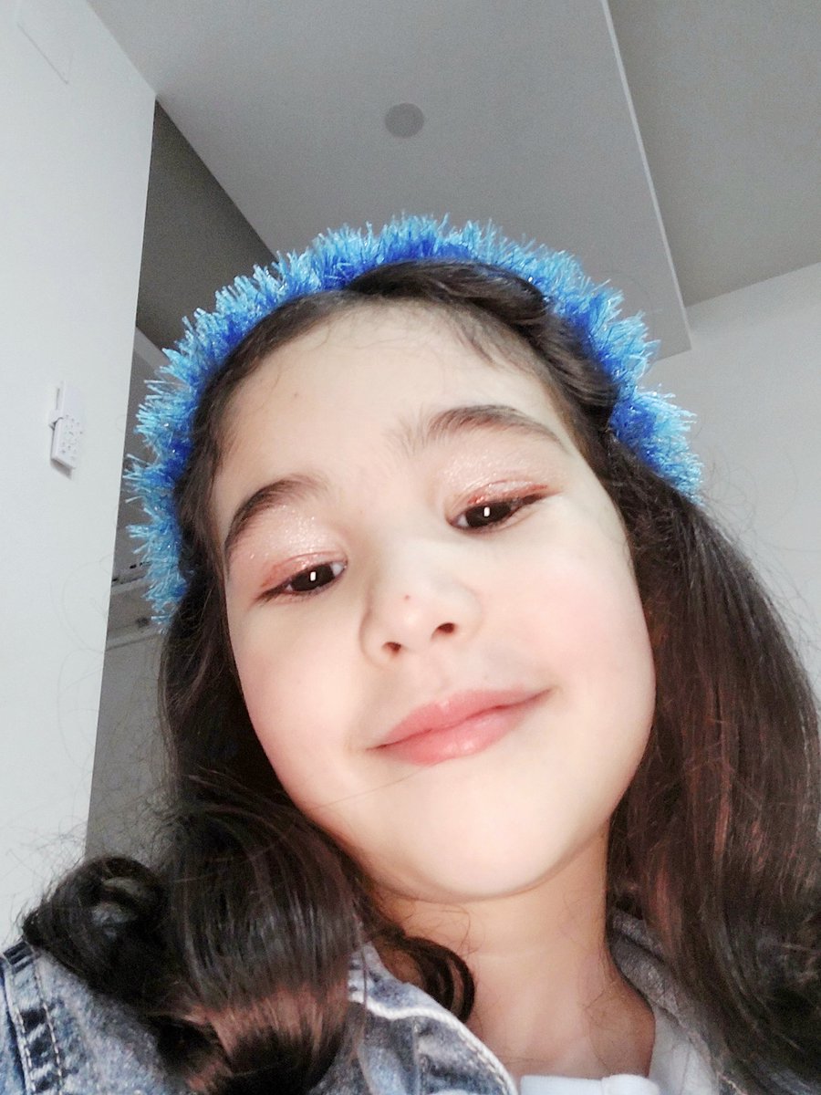 This is my sister Maryam, she is only 7 years old, she is asking for help to save our family, she lives in constant fear of losing the ones  she loves the most 💔

You can make Maryam smile again, please help us🙏🤍

gofundme.com/f/help-mays-ac…